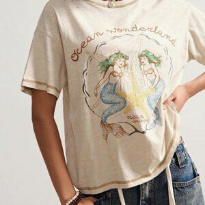 NEW BOUTIQUE MERMAID DISTRESSED TEE